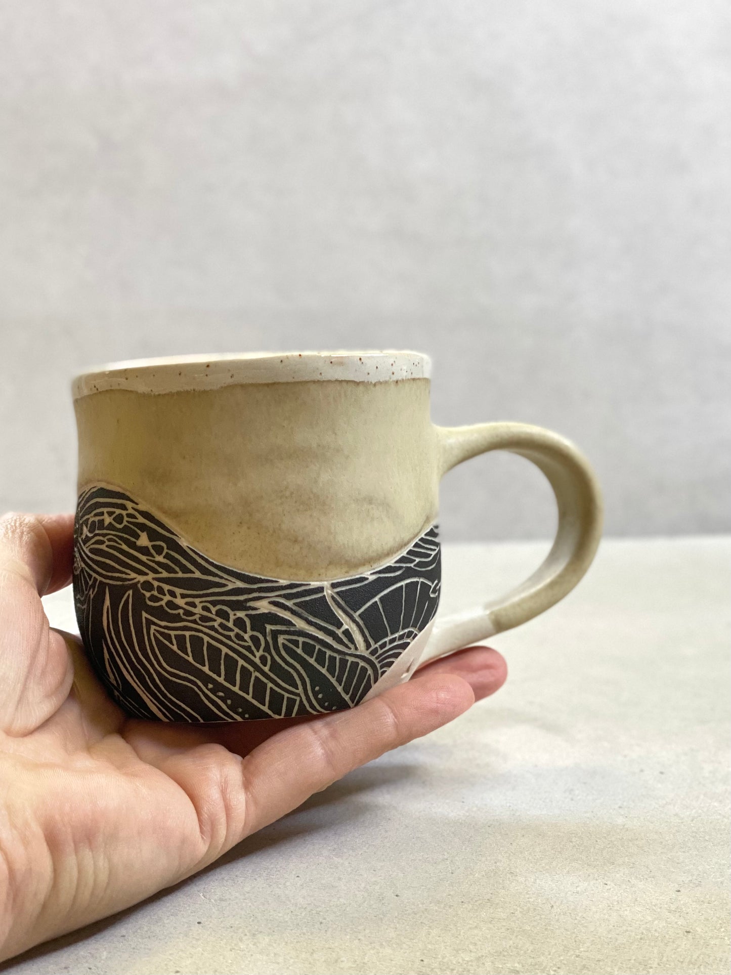 ‘EXHALE’ mug (280ml)