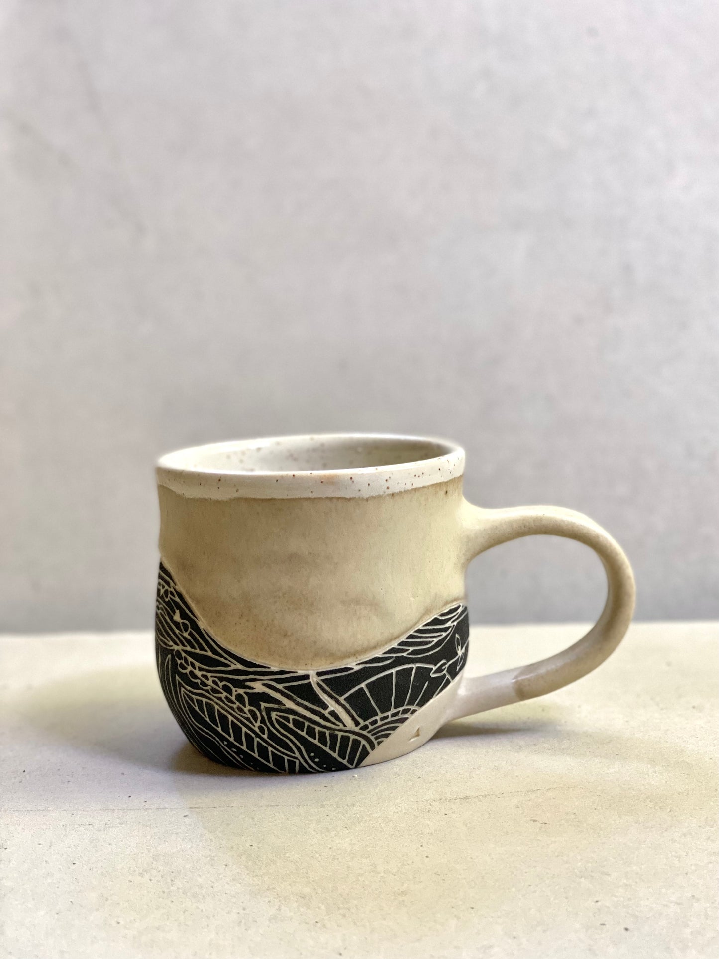 ‘EXHALE’ mug (280ml)